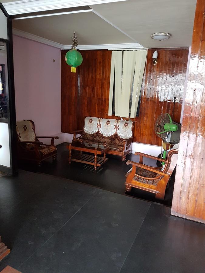 Hotel Boban Plaza Thiruvananthapuram Bagian luar foto