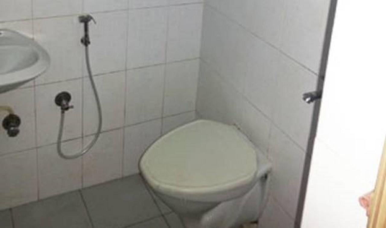 Hotel Boban Plaza Thiruvananthapuram Bagian luar foto